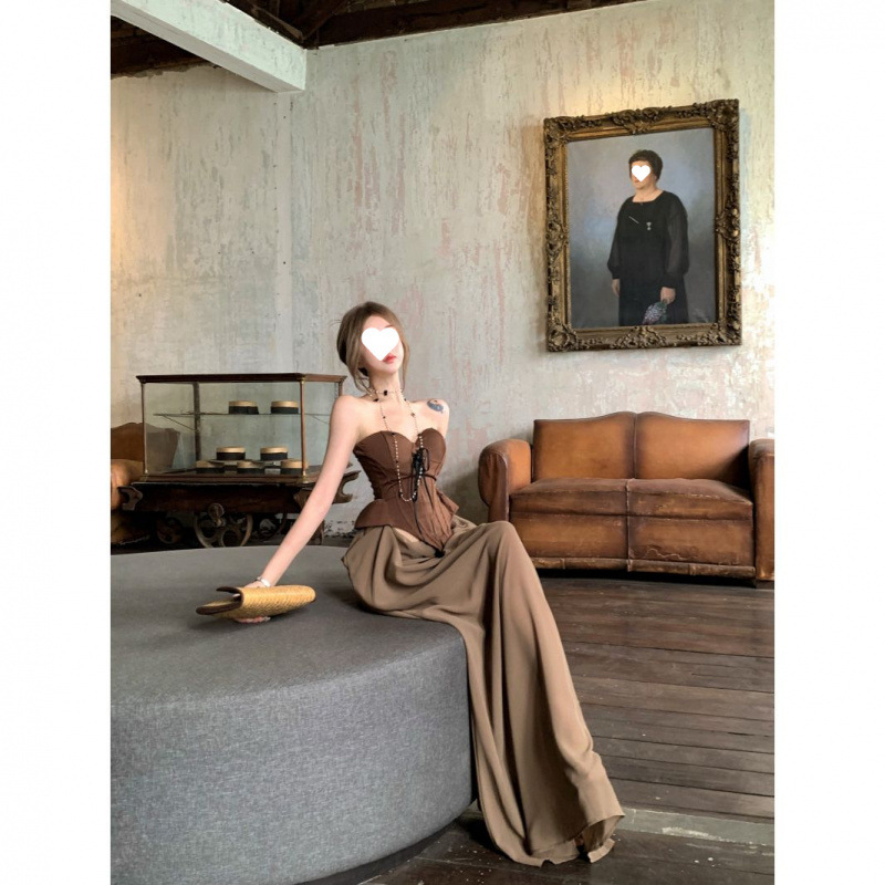 Italy luxury clothes B2B sourcing