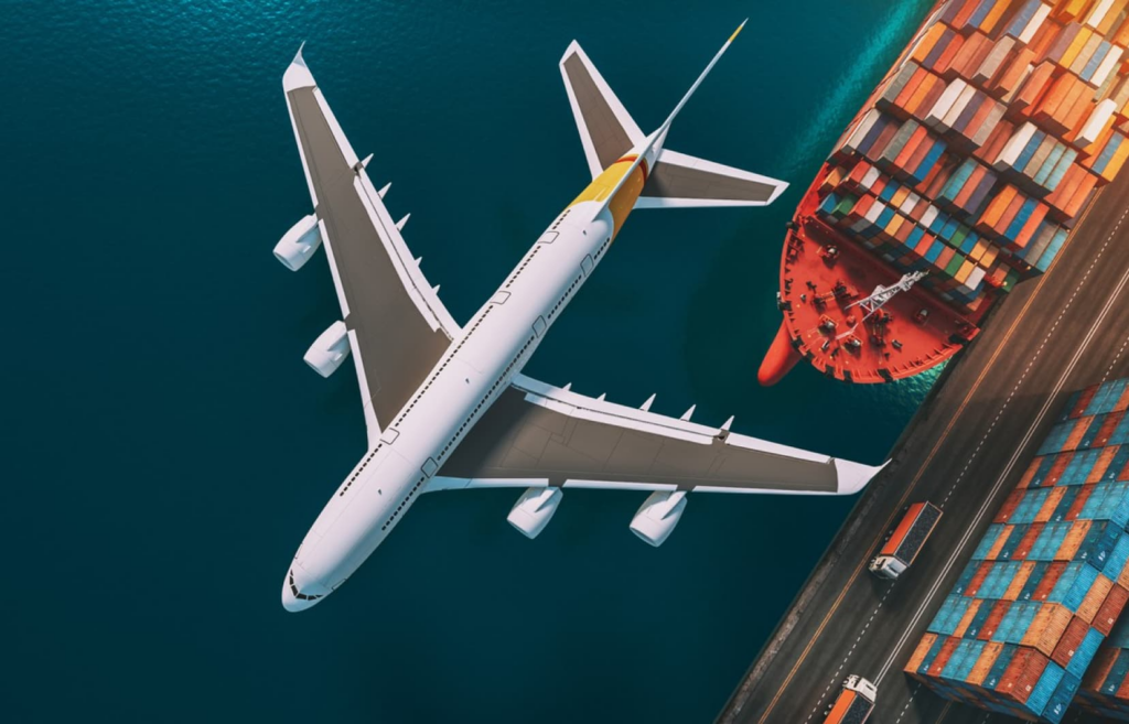 global shipping traffic