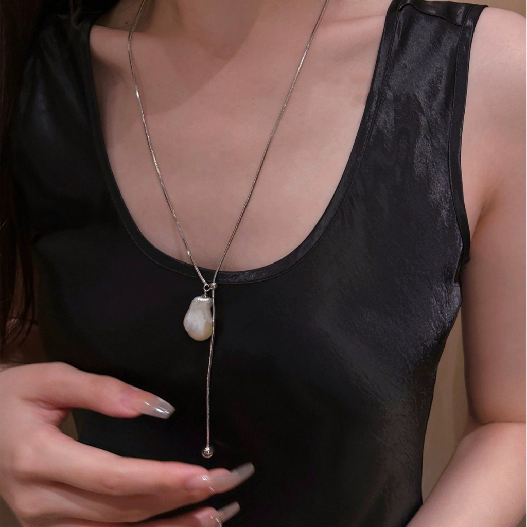 baroque pearl necklace