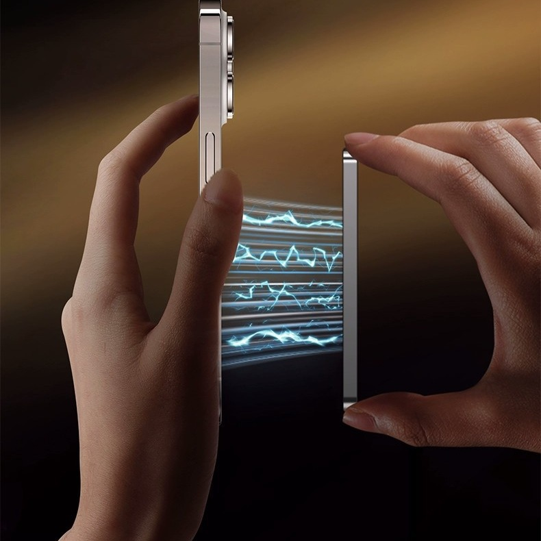 what type of charging cable for iphone 15