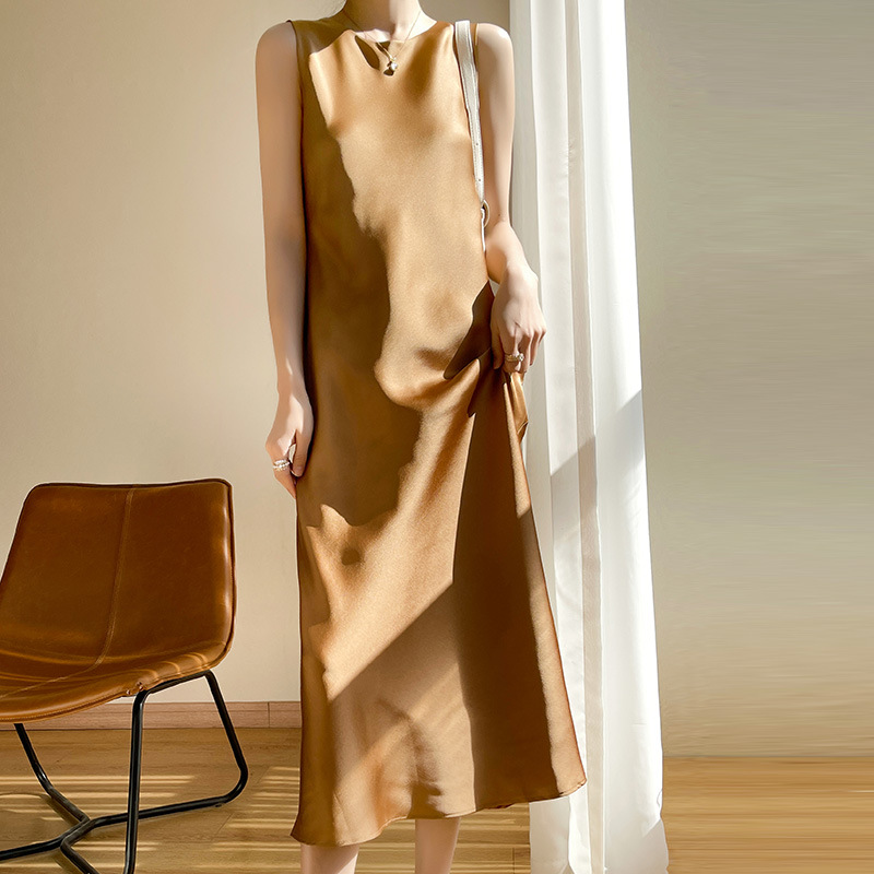 France gold silk dress B2B sourcing