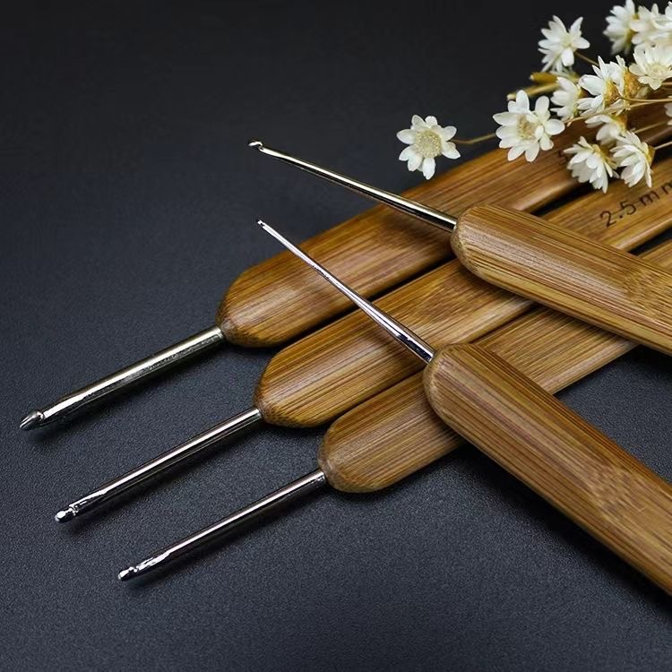 Italy headphone cover crochet pattern purchase