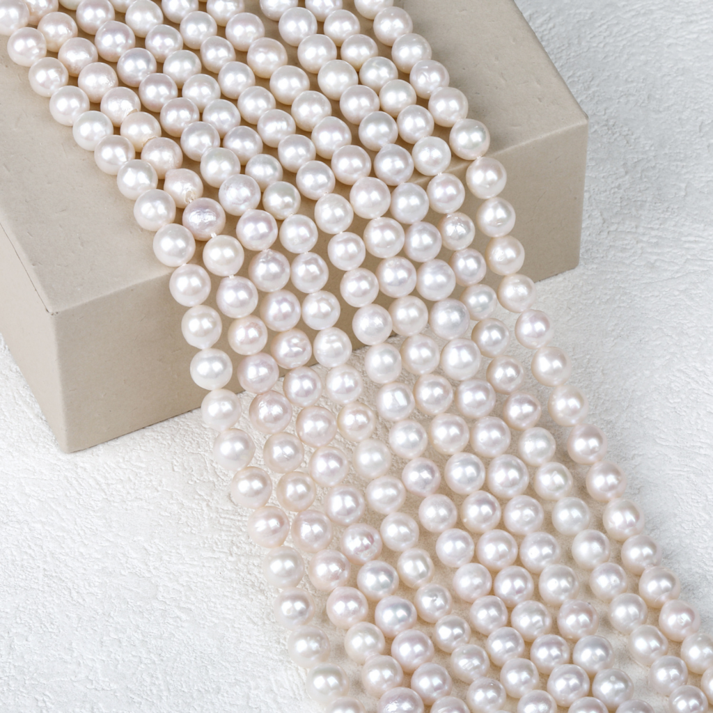 cultured freshwater pearl necklace