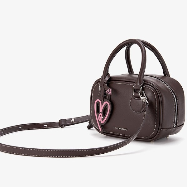 black leather bag crossbody