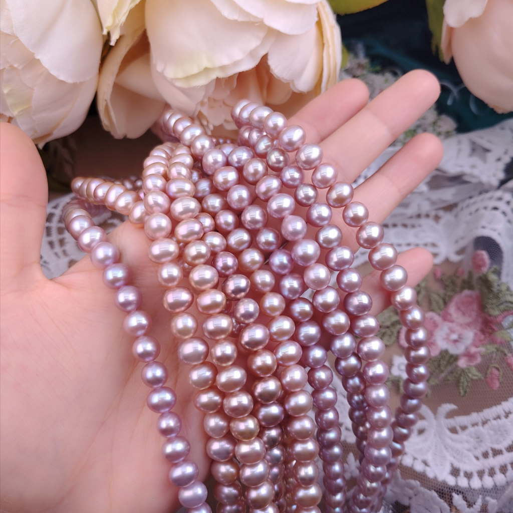 TOP5 Dark Pearl Necklaces in Britain