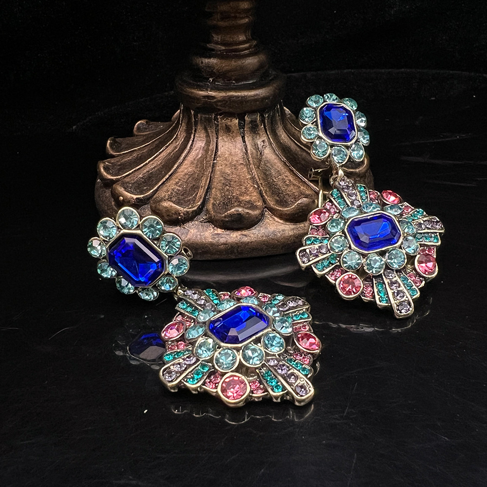 TOP5 Antique Pearl Necklaces in France