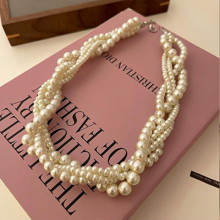 TOP5 Layered Pearl Necklaces in Italy