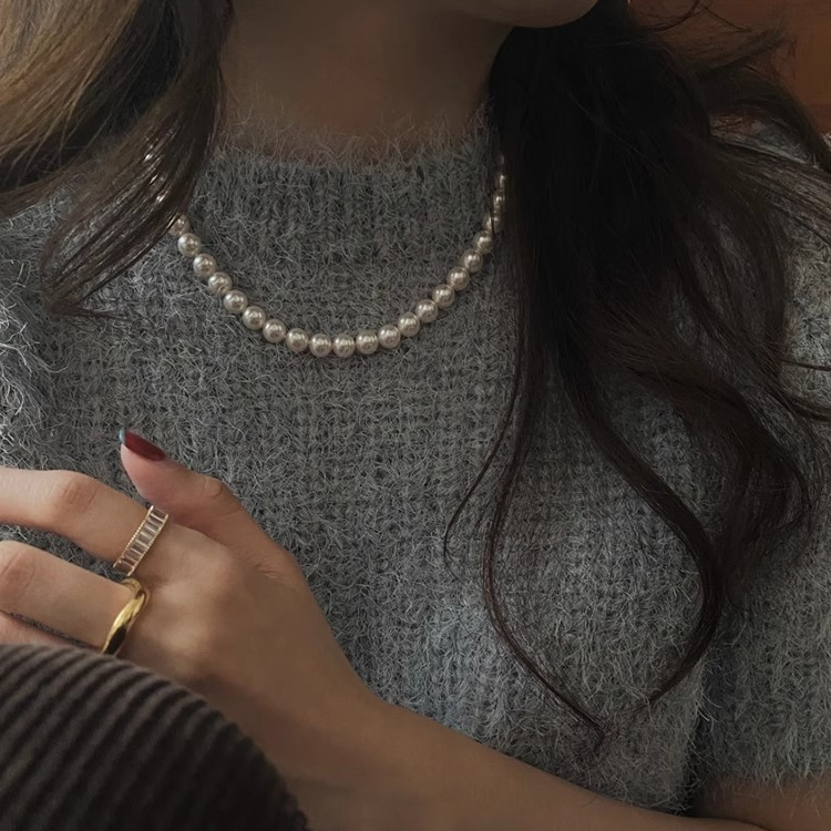 Top 5 White Pearl Necklaces In France