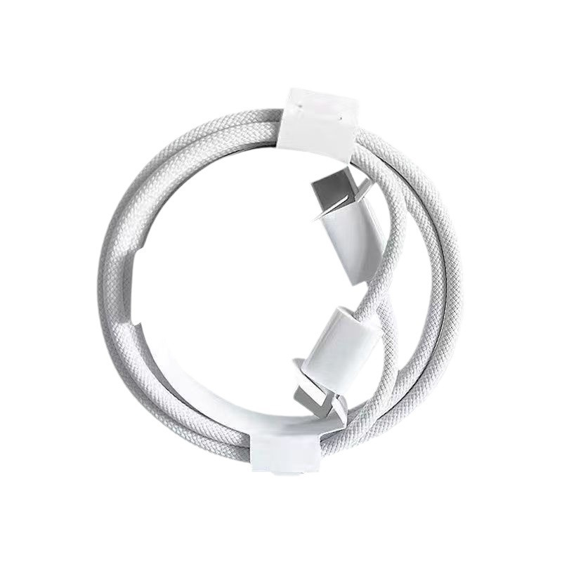 Top 10 Apple Charging Cables For iPhone 15 In Canada