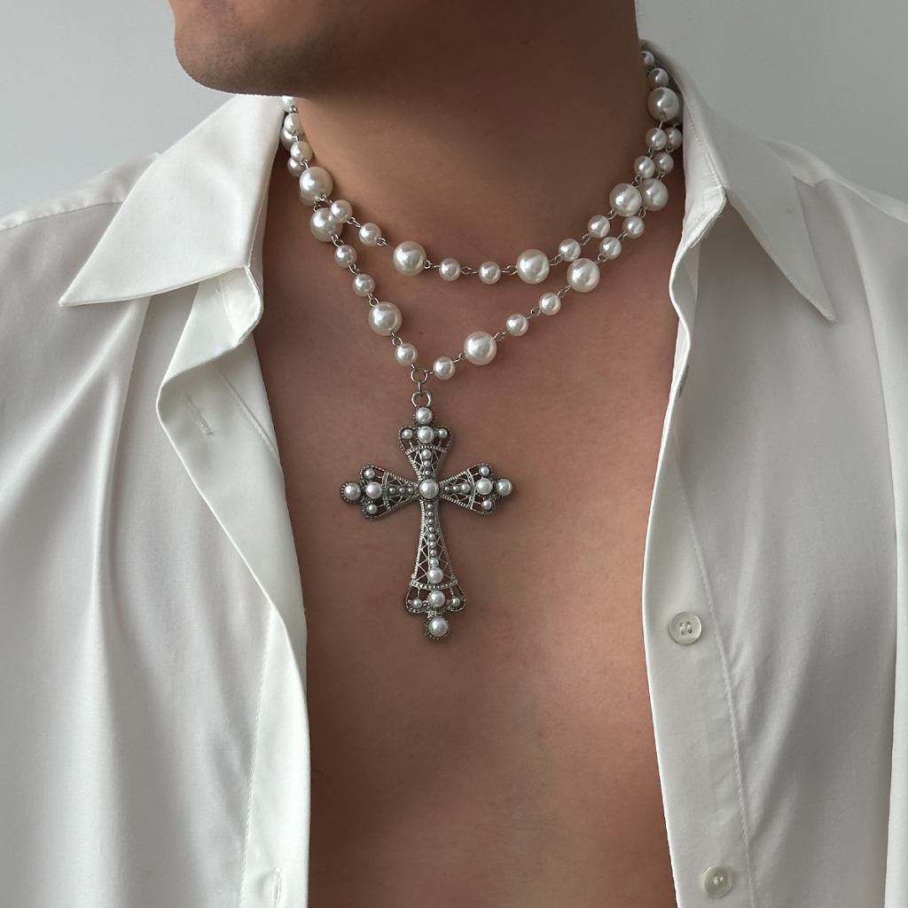 Top 5 Pearl Necklaces for Men In France