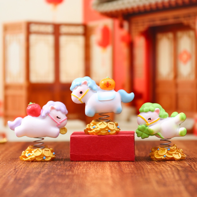 what gifts do you give for lunar new year