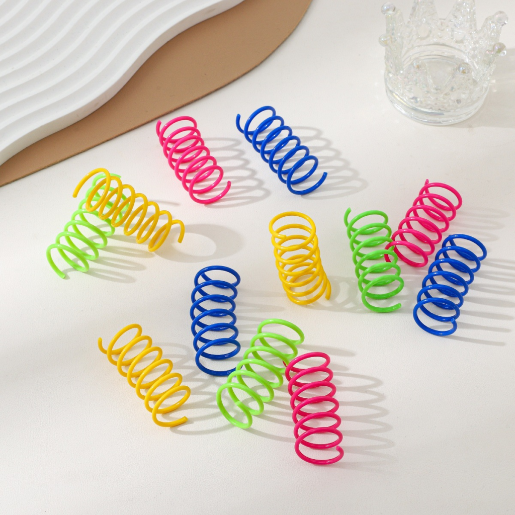 Top 10 pet toy companies in Canada