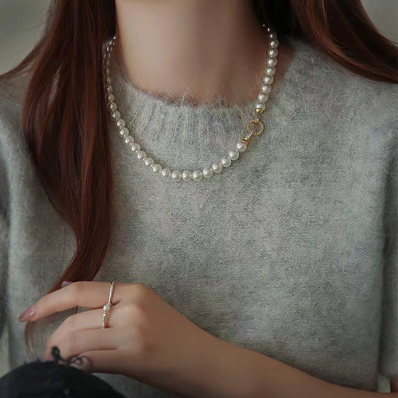 Top 5 White Pearl Necklaces In France