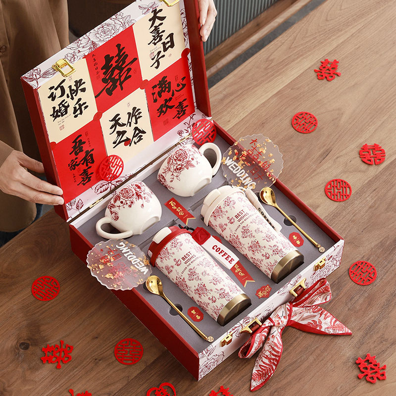 what is a good gift for lunar new year