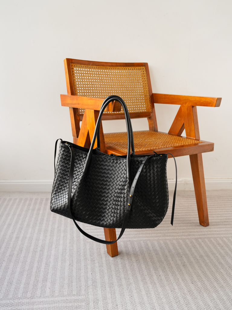 Top 10 Handmade Leather Bags In Italy