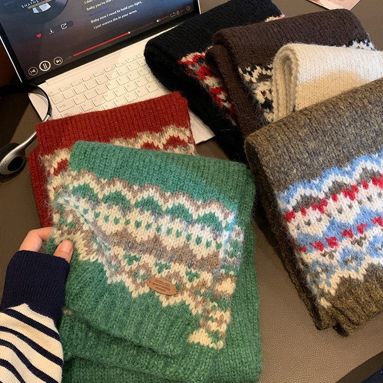 Top 10 Green Wool Scarves In Canada