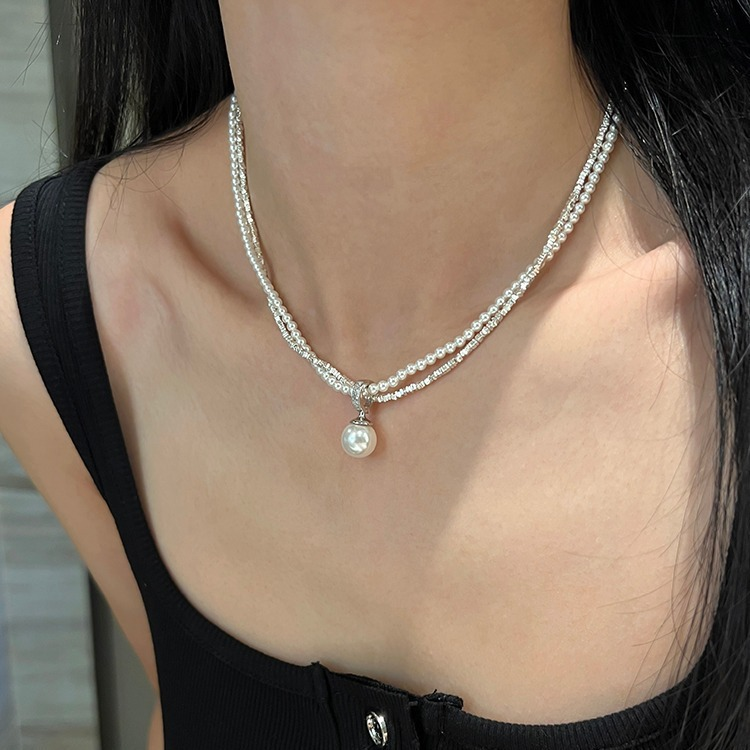 Top 5 String Pearl Necklaces In Canada
