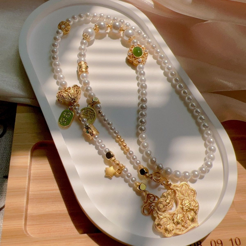 Top 5 Christmas Pearl Necklaces In Italy