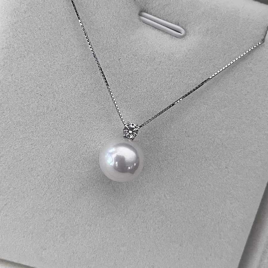 Top 10 White Gold Pearl Necklace In Britain
