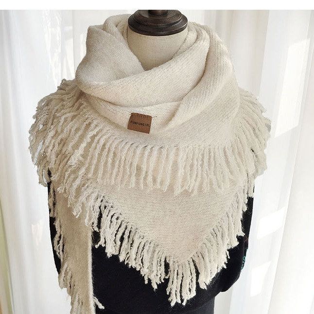 Top 10 white wool scarf in France